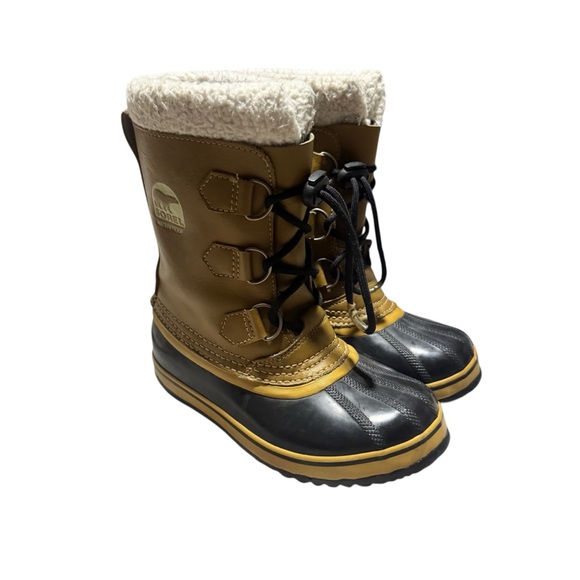 Sorel Caribou Snow Boots Insulated Waterproof Winter Tan Blaack Youth Size 2 - Picture 2 of 8